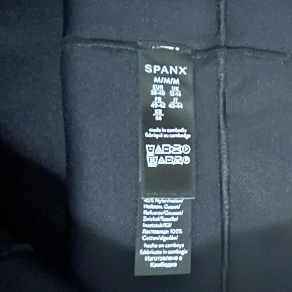 SPANX Haute Contour Shaping Bike Shorts High Waist Tummy Control Black Sz M